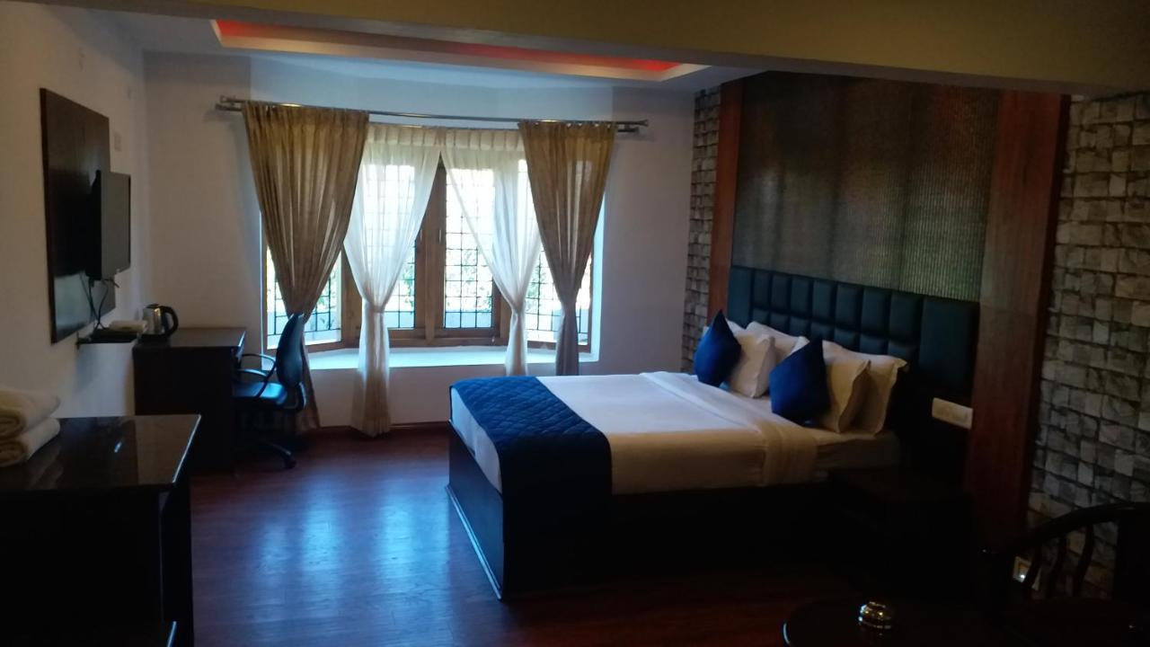 Valley View Resort Ooty Esterno foto
